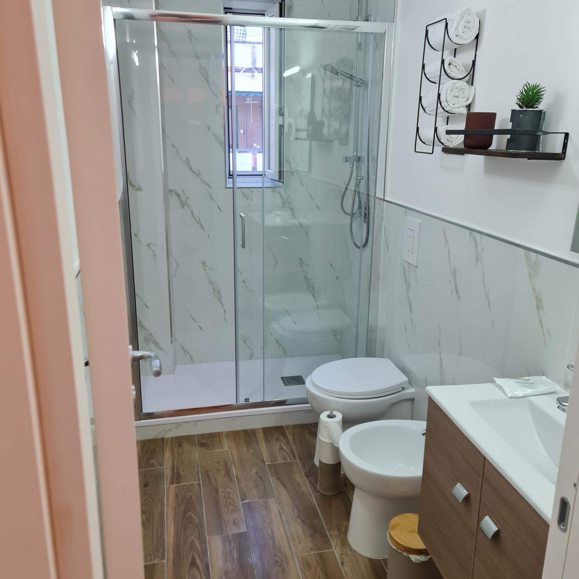 Mare Fuori B&B Salerno Habitación foto