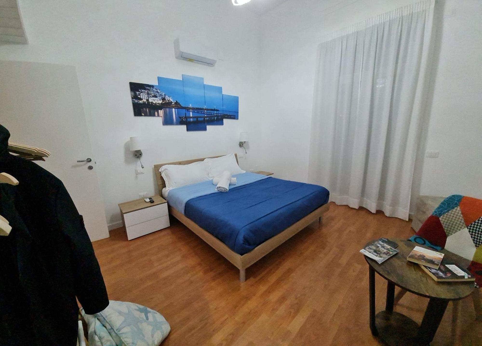 Mare Fuori B&B Salerno Habitación foto